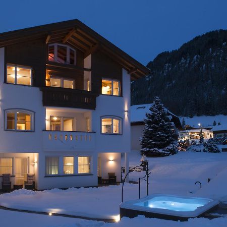 Apartments Antines Selva di Val Gardena Habitación foto