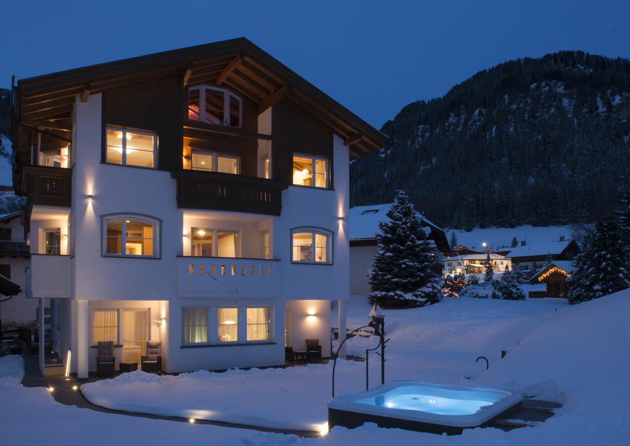 Apartments Antines Selva di Val Gardena Habitación foto